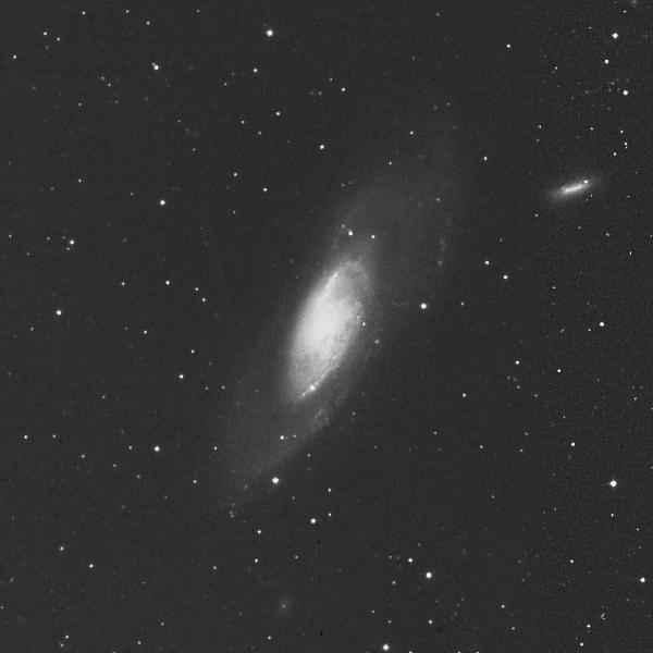 m106.jpg