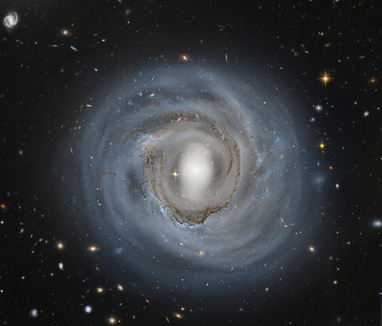 ngc4921.jpg